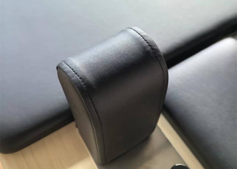 Microfiber Leather vs Genuine Leather in Pilates Equipment: Which Is Better?
